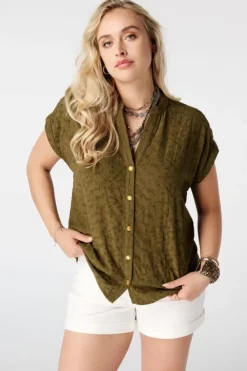 Blouse avec dentelle