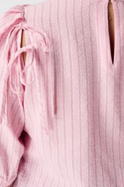 Blouse avec nœuds