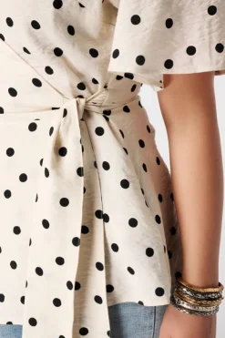 Blouse cache cœur à pois