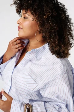 Blouse rayée avec volants