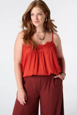 Blouse sans manches avec dentelle