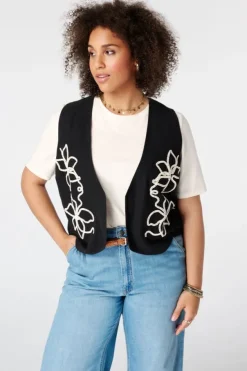 Gilet court avec broderie