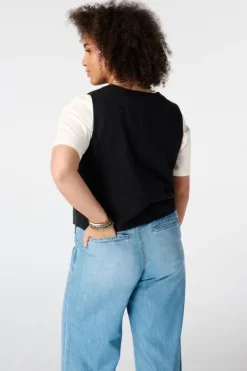 Gilet court avec broderie