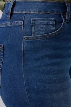 Jean droit LILY Longueur 32