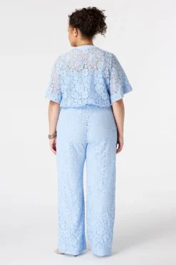 Pantalon en dentelle