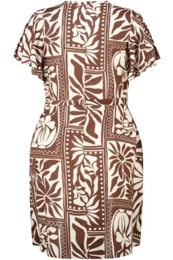 Robe avec ceinture