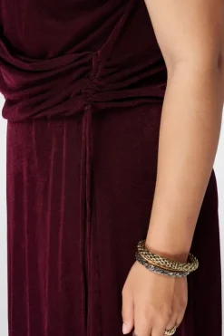 Robe avec effet cache cœur