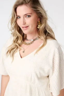 Robe courte à manches papillon