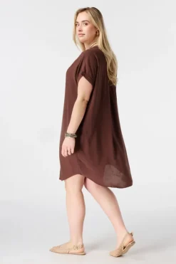 Robe à encolure en V