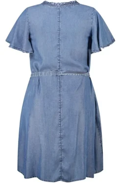 Robe en denim avec ceinture