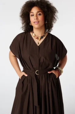 Robe maxi avec ceinture