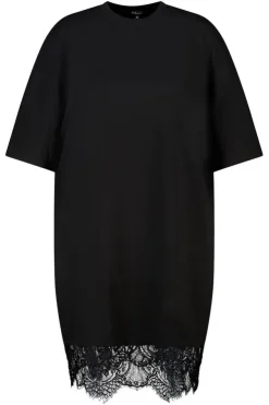 Robe oversize avec dentelle