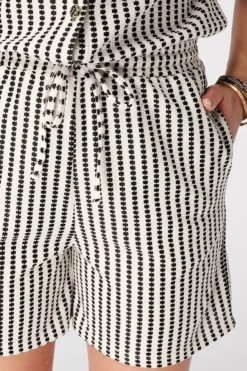Short bouclé avec imprimé