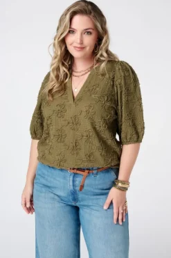 Top avec structure florale