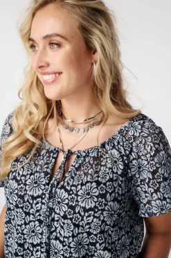 Top en dentelle à imprimé floral
