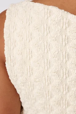 Top en dentelle sans manches