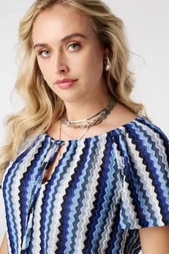 Top à imprimé zigzag