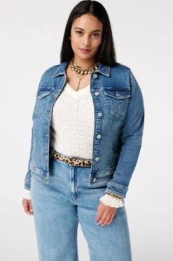 Veste en jean avec fermeture à boutons