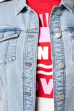 Veste en jean avec fermeture à boutons